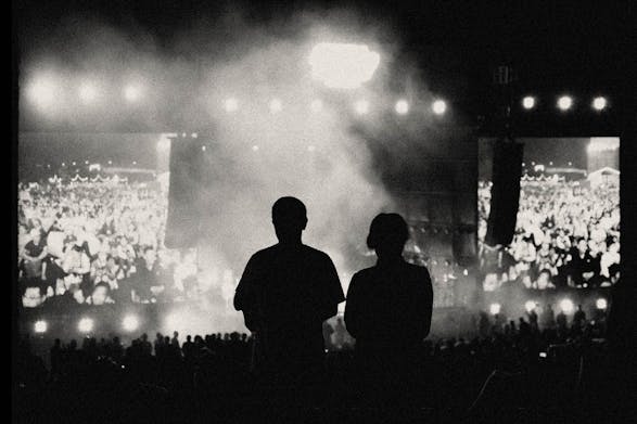 Lao Lang - The Age of Innocence Tour